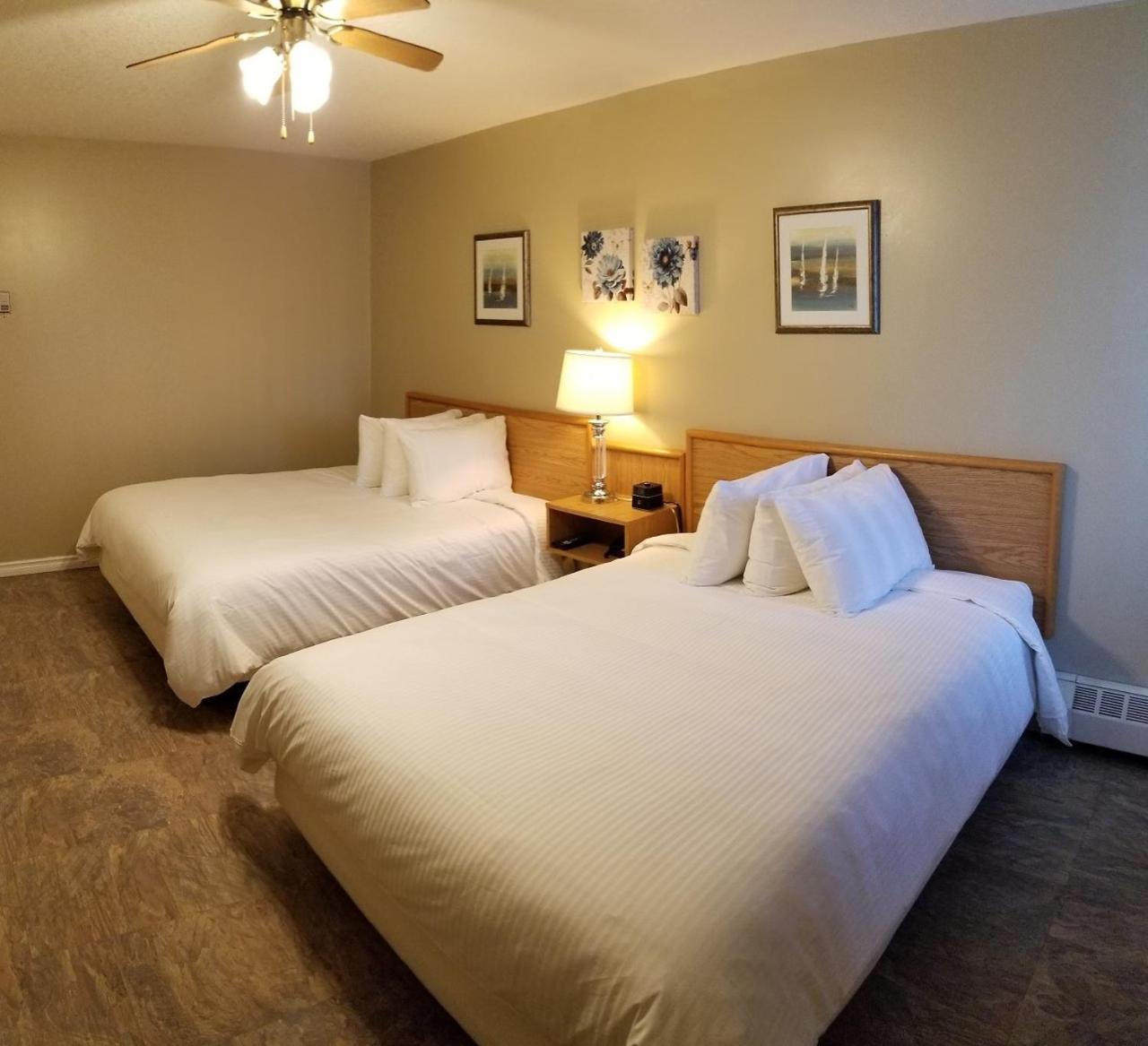 Twilight Country Motel Boyle 外观 照片
