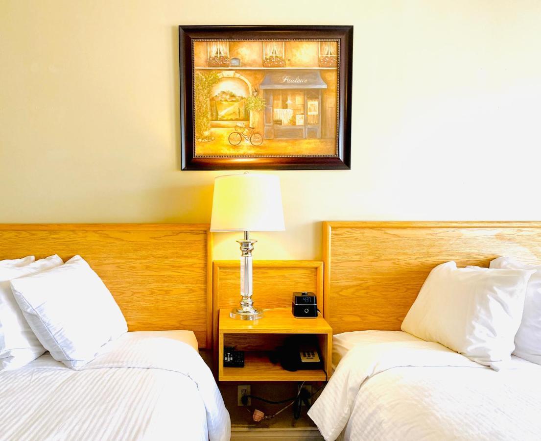 Twilight Country Motel Boyle 外观 照片